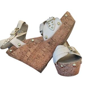 GUESS LALAI Wedge Sandals 10